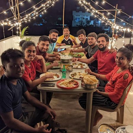 Veeru Homestay Hospet Exteriér fotografie