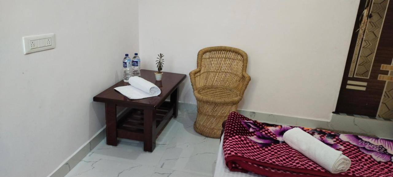 Veeru Homestay Hospet Exteriér fotografie